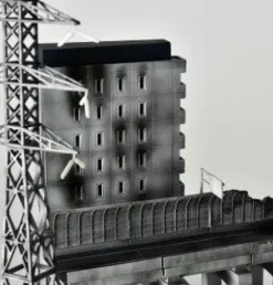 1/144 DCM15 Assault City B Urban Hotel