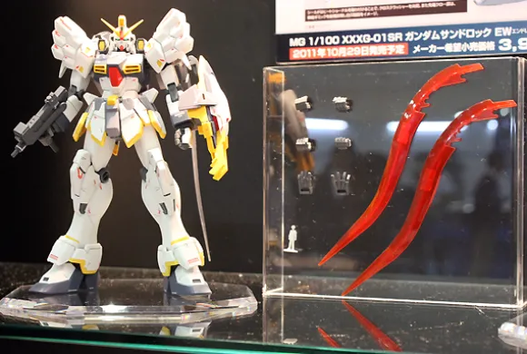 1/100 MG Gundam Sandrock EW