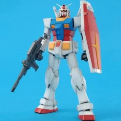 1/100 MG RX-78-2 Gundam Ver.2.0