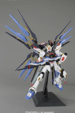 1/60 Perfect Grade Strike Freedom Gundam
