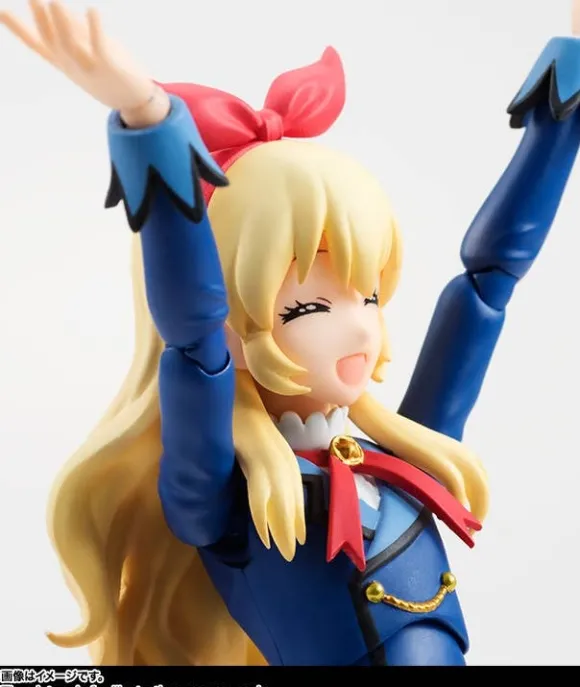 S.H.Figuarts Ichigo Hoshimiya (Winter Uniform ver.)