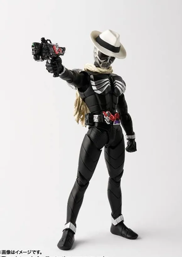 S.H.Figuarts (Shinkocchou Seihou) Kamen Rider Skull